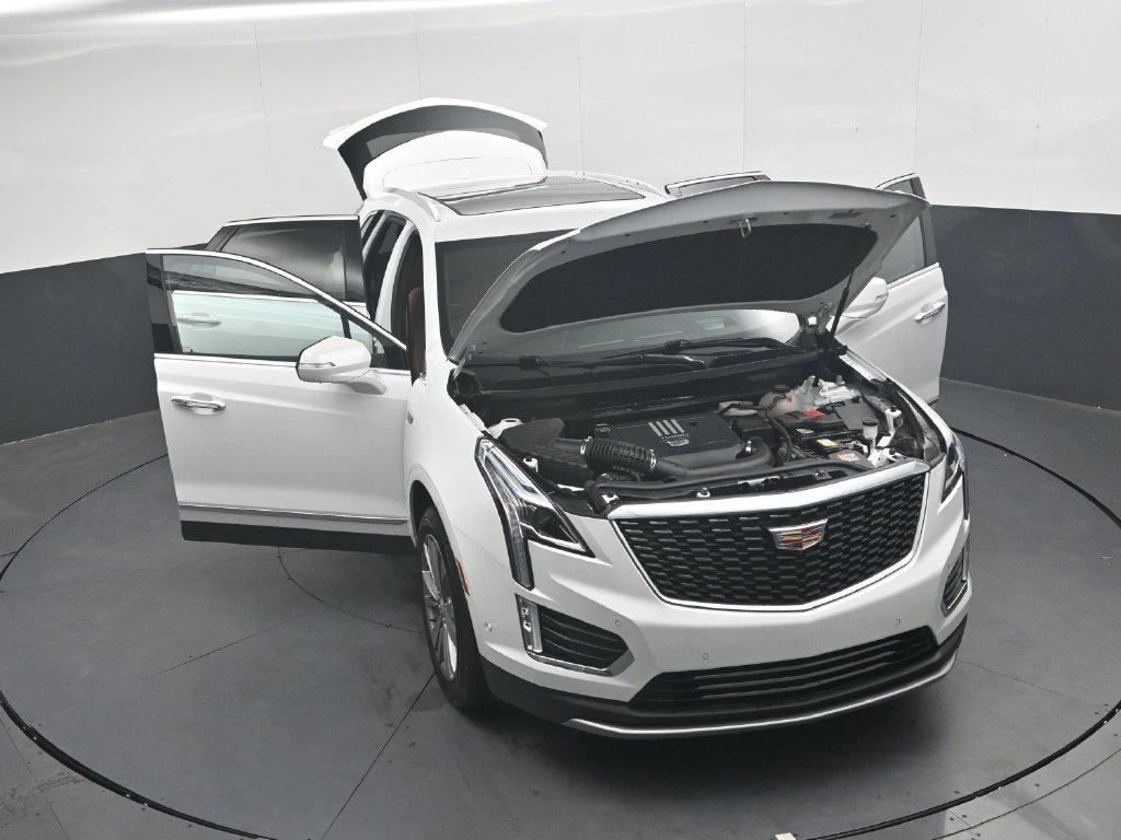 Used 2024 Cadillac XT5 Premium Luxury w/ Technology Package FWD image 38