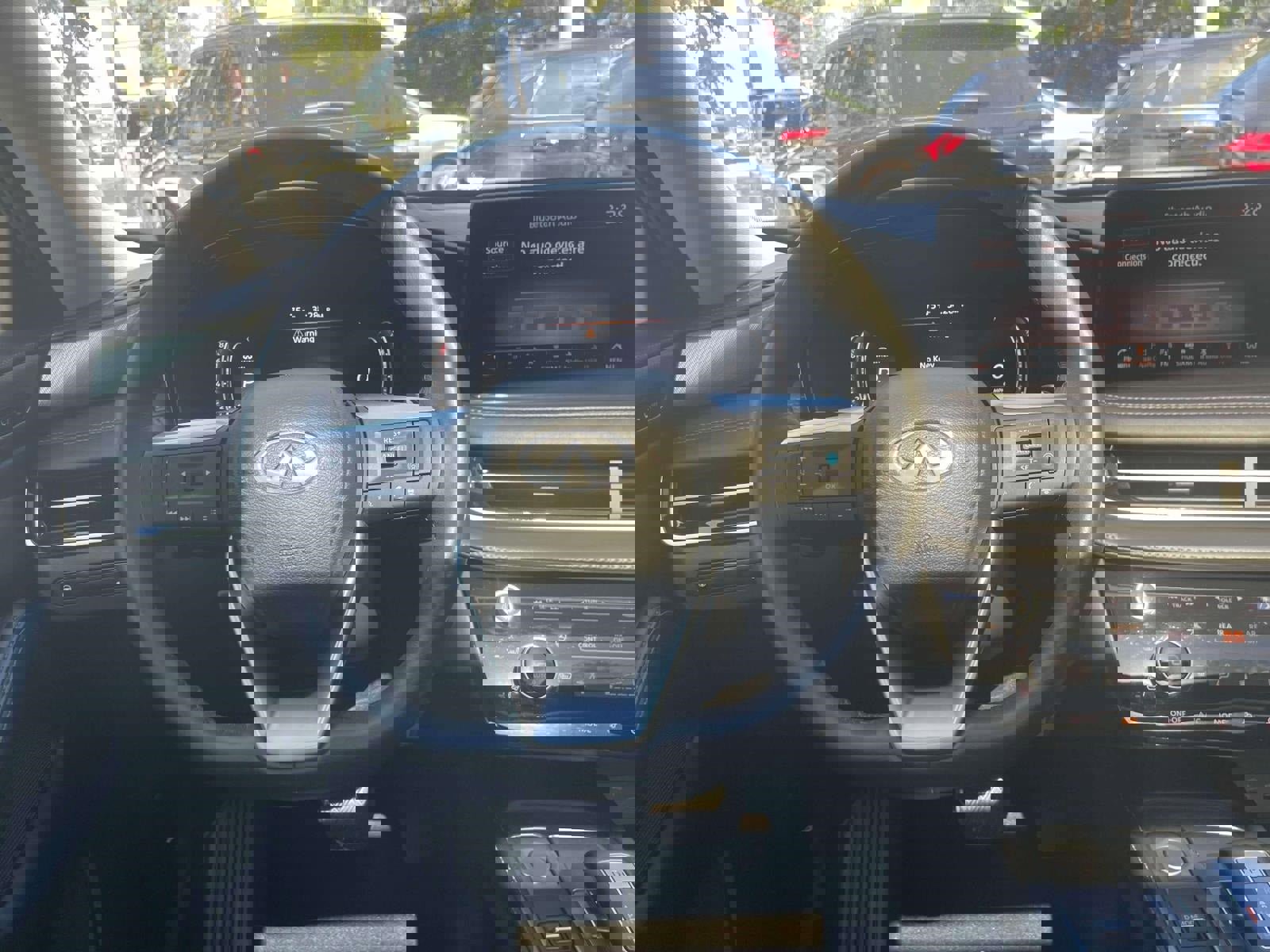 Used 2023 INFINITI QX60 Luxe w/ Cargo Package image 17