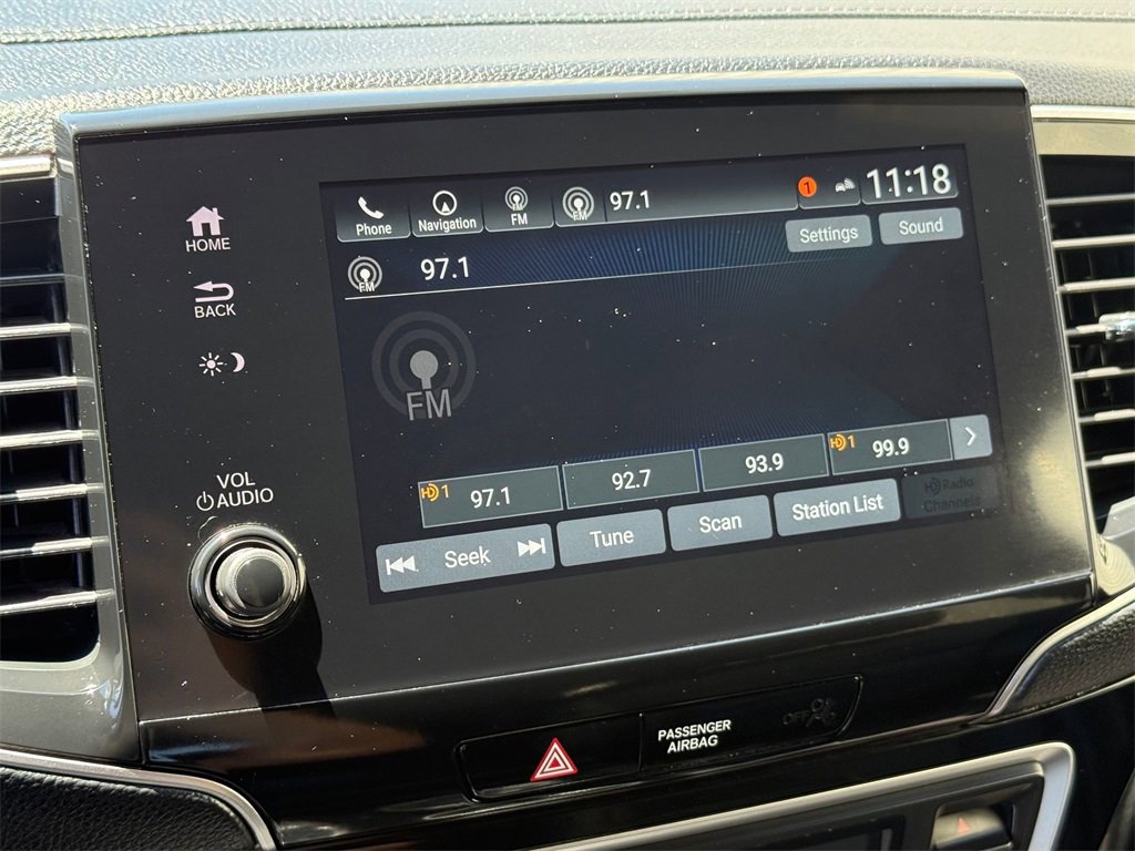 Used 2024 Honda Passport Black Edition image 24