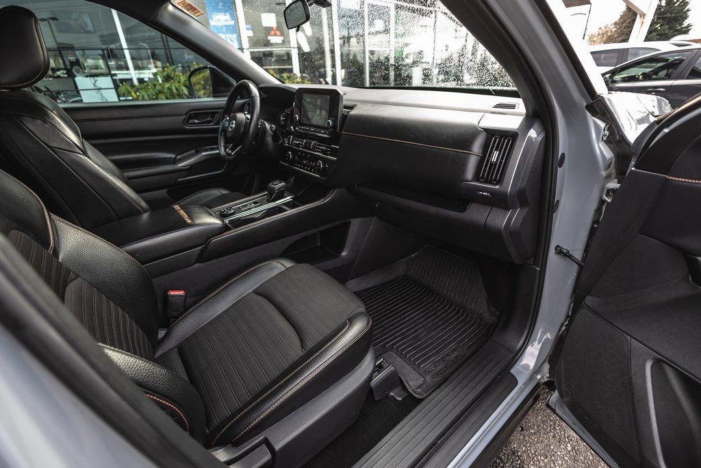 Used 2023 Nissan Pathfinder Rock Creek image 27