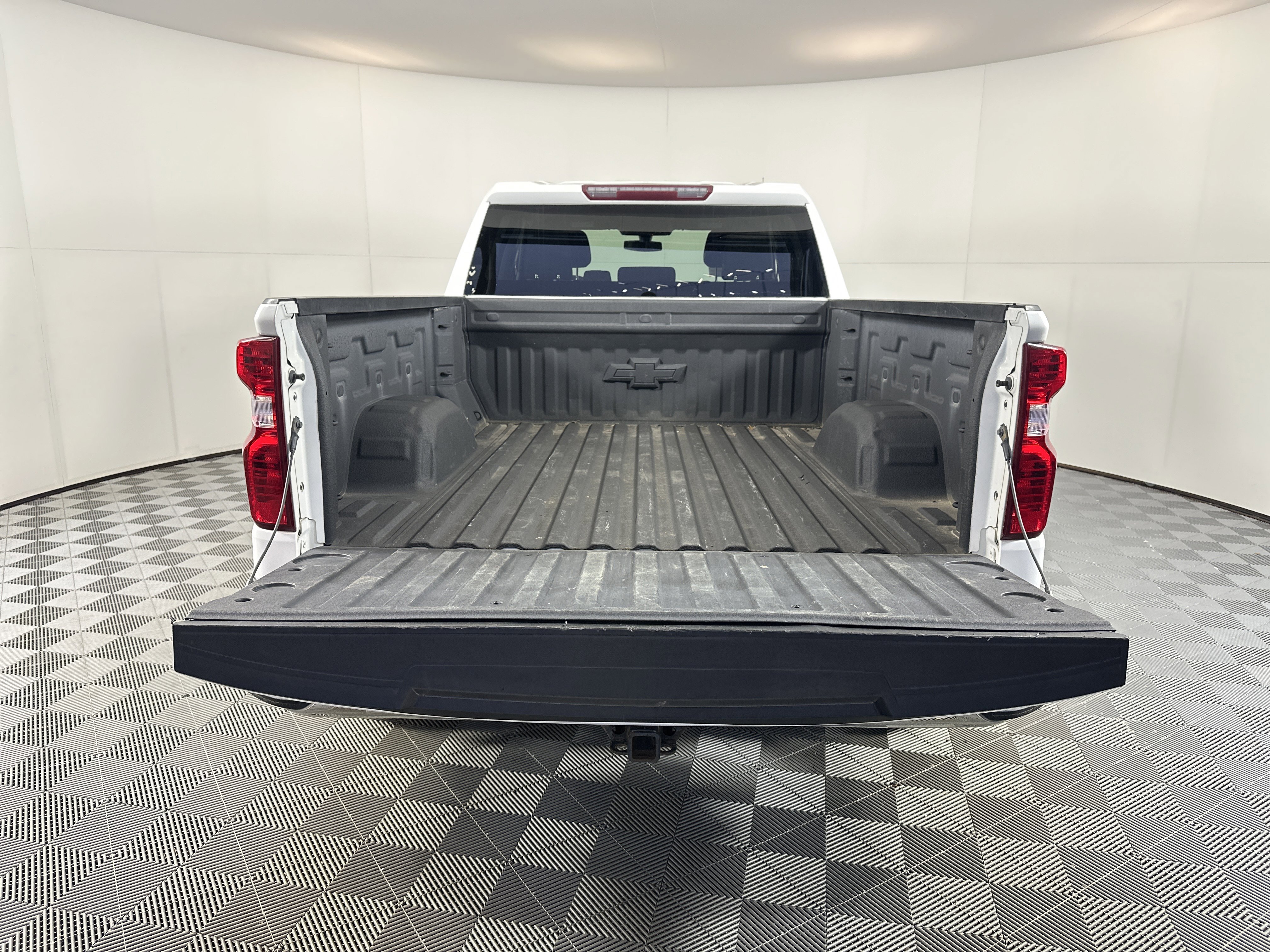 Used 2019 Chevrolet Silverado 1500 LT w/ Bed Protection Package image 14