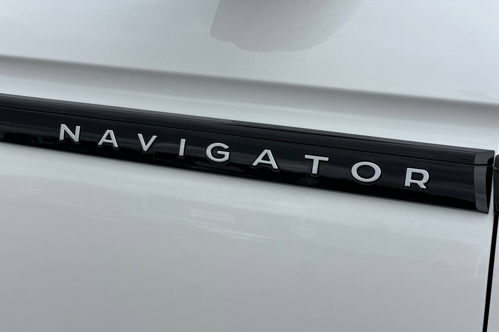New 2026 Lincoln Navigator L Black Label AWD/4WD image 28