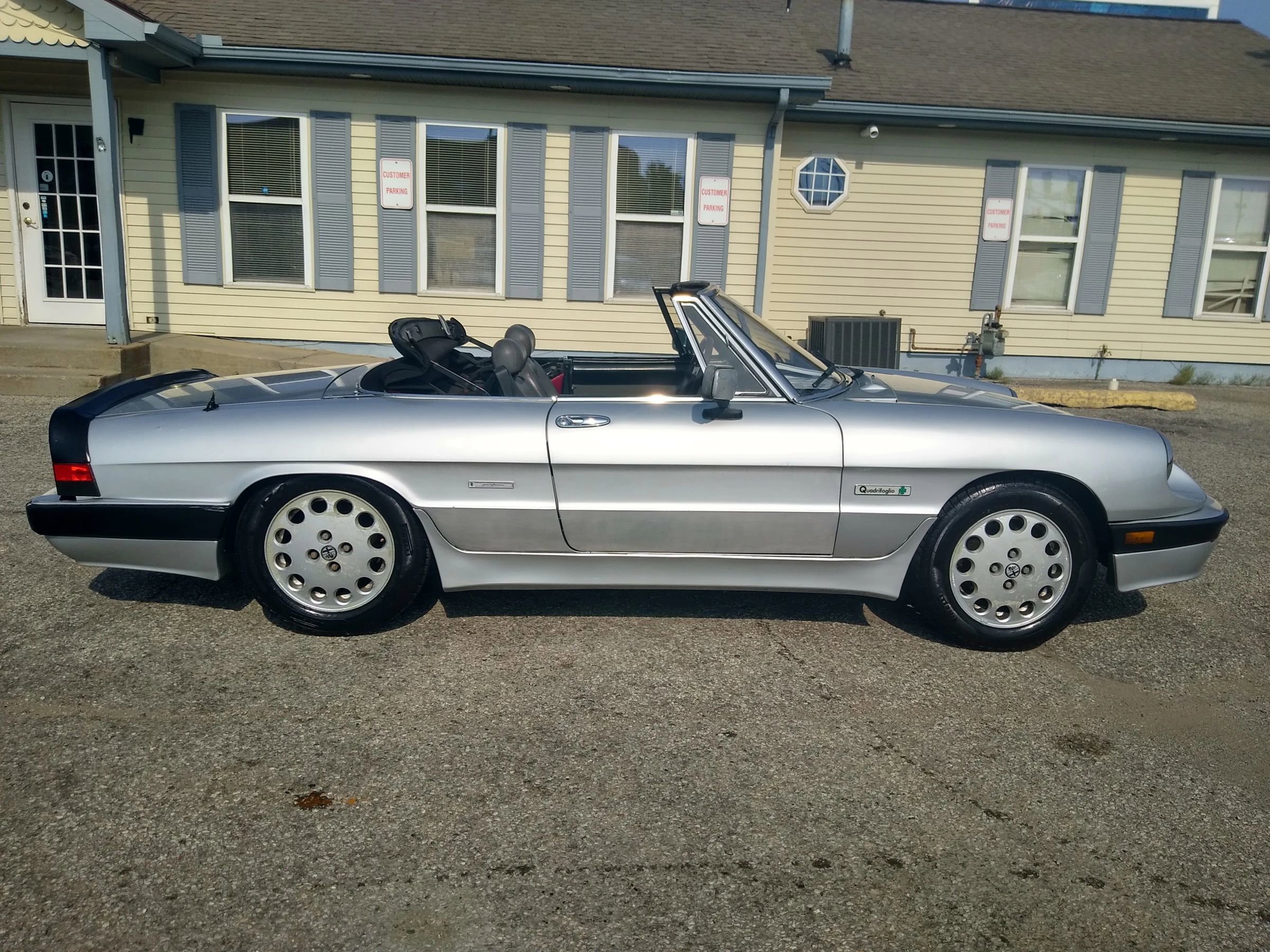 Used 1988 Alfa Romeo Spider Quadrifoglio image 4