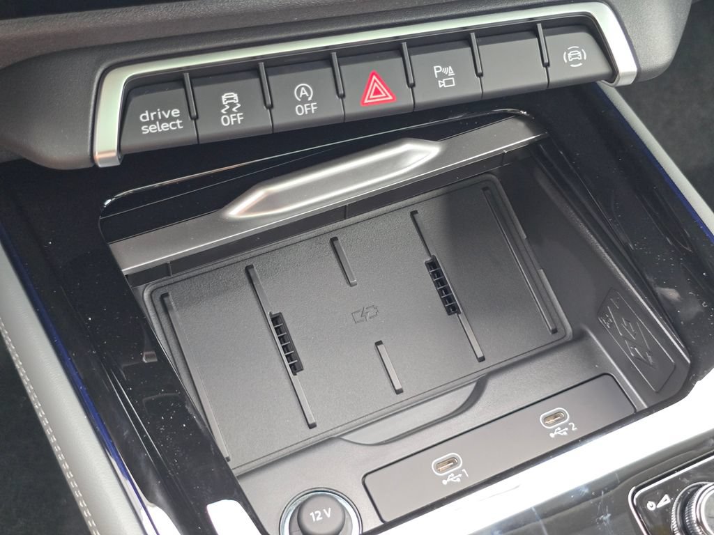 New 2026 Audi Q3 quattro 2.0T AWD/4WD image 30