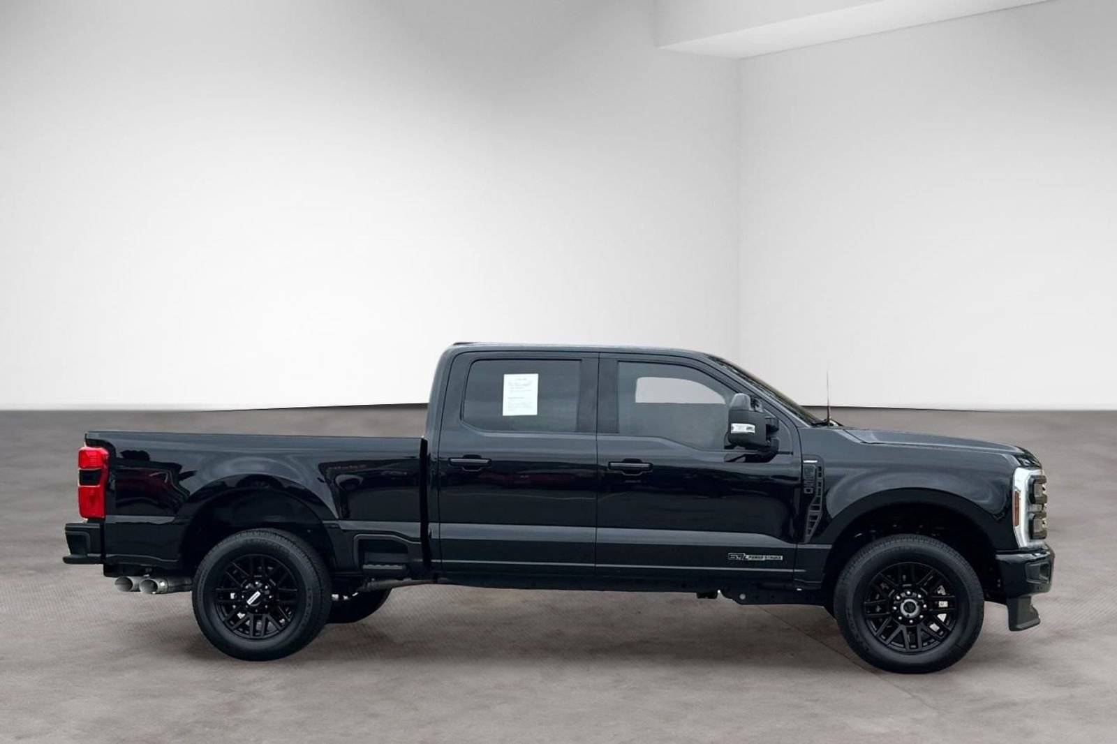 Used 2024 Ford F250 Lariat w/ Lariat Ultimate Package AWD/4WD image 7