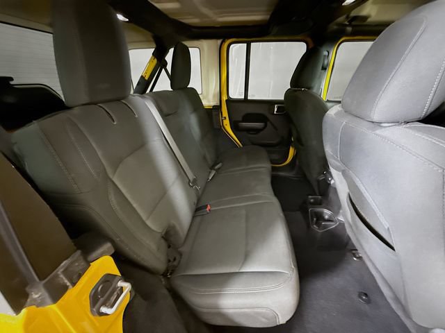 Used 2018 Jeep Wrangler Unlimited Sport S AWD/4WD image 25