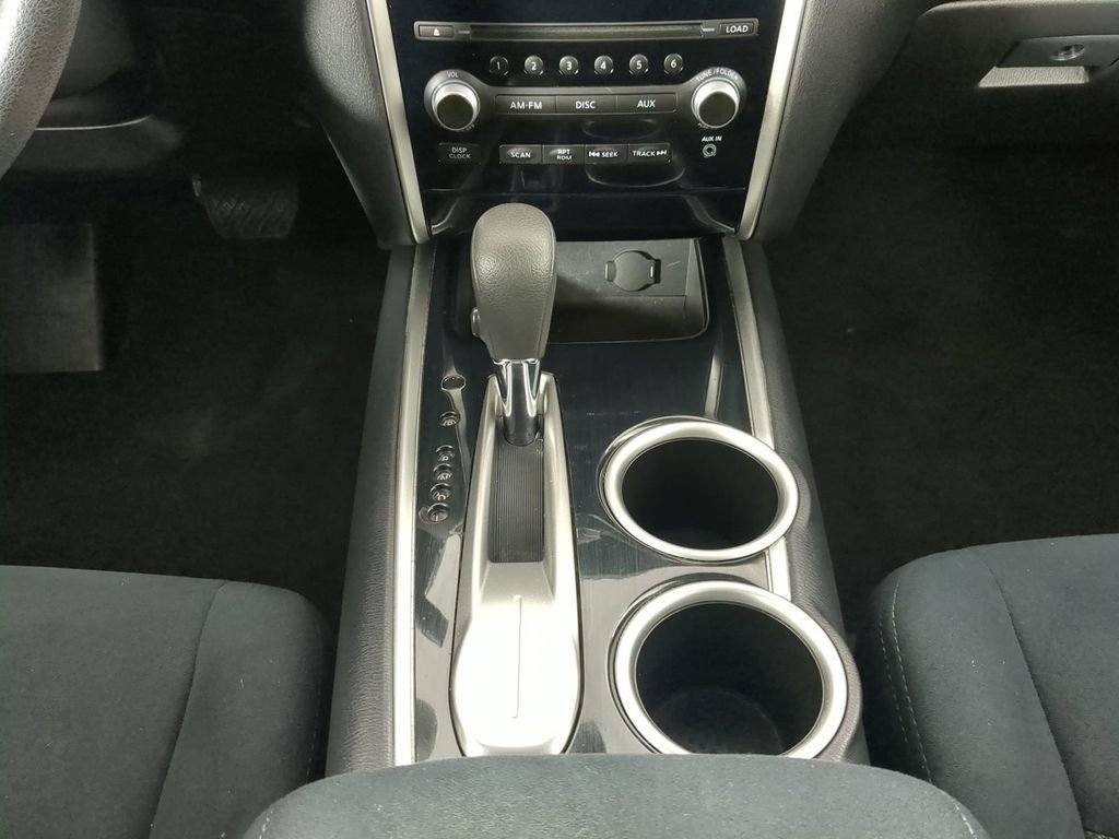 Used 2016 Nissan Pathfinder S image 21