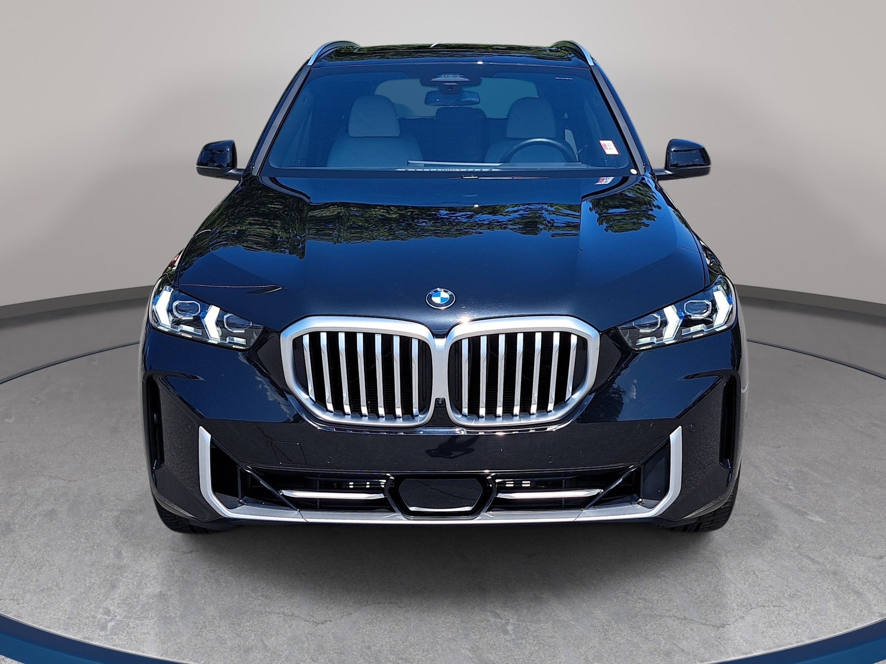 Certified 2026 BMW X5 xDrive40i w/ Climate Comfort Package AWD/4WD image 2