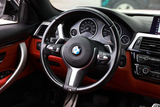 Used 2020 BMW 430i xDrive Coupe w/ M Sport Package AWD/4WD image 33