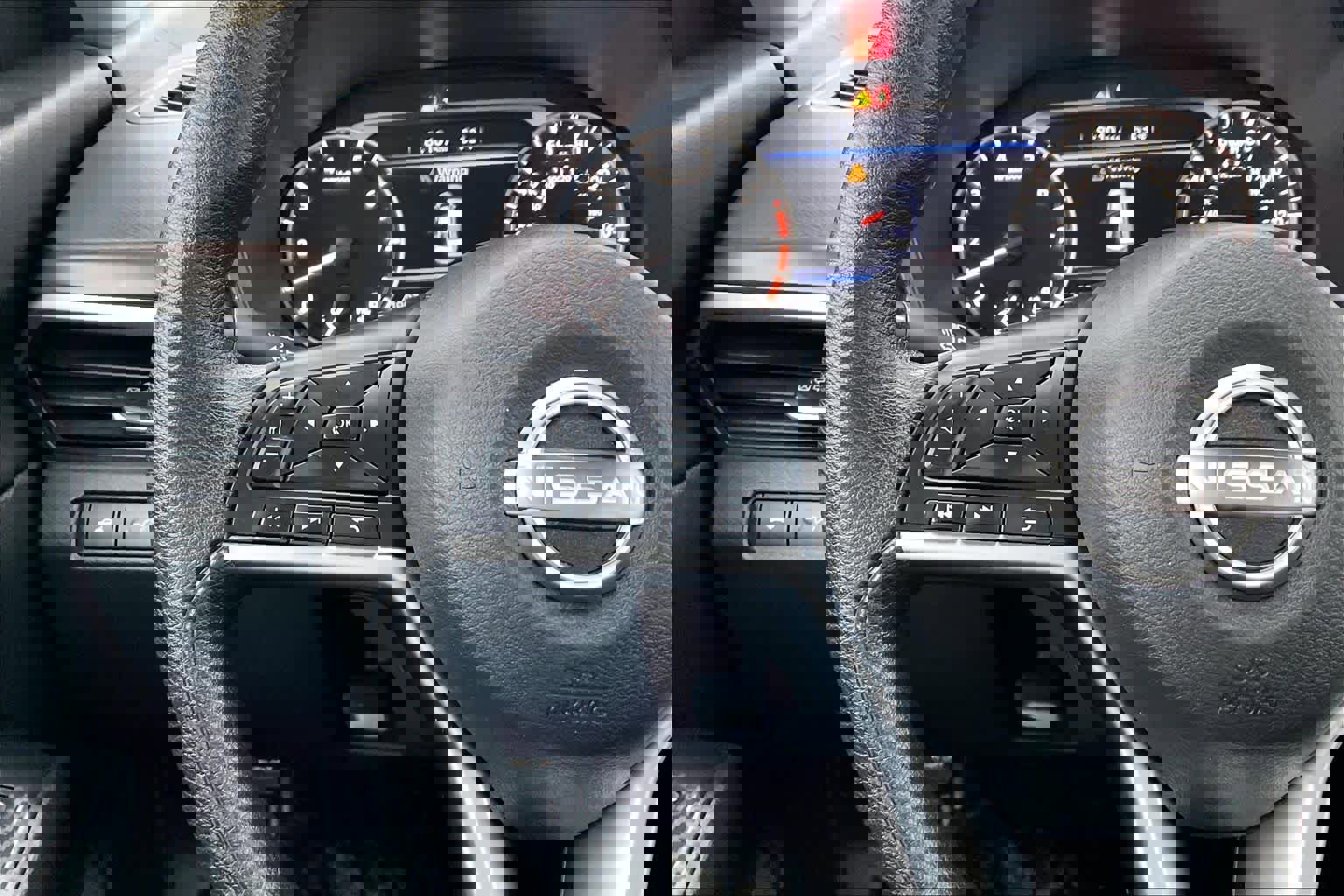 Used 2024 Nissan Altima 2.5 SV image 23