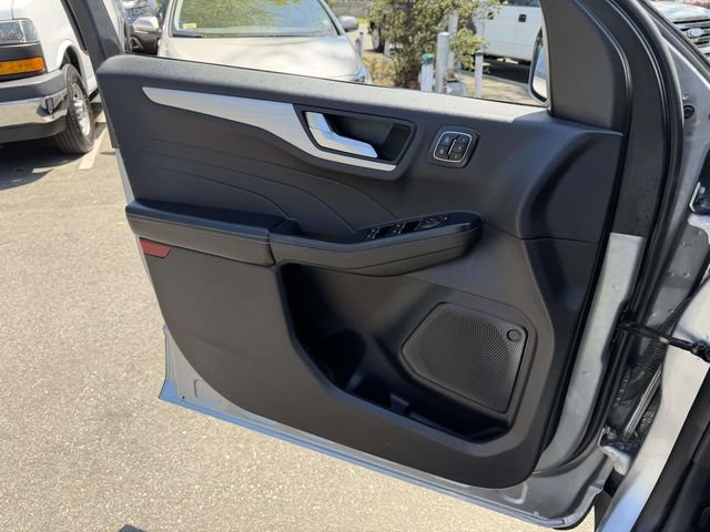 Used 2024 Ford Escape Platinum AWD/4WD image 26