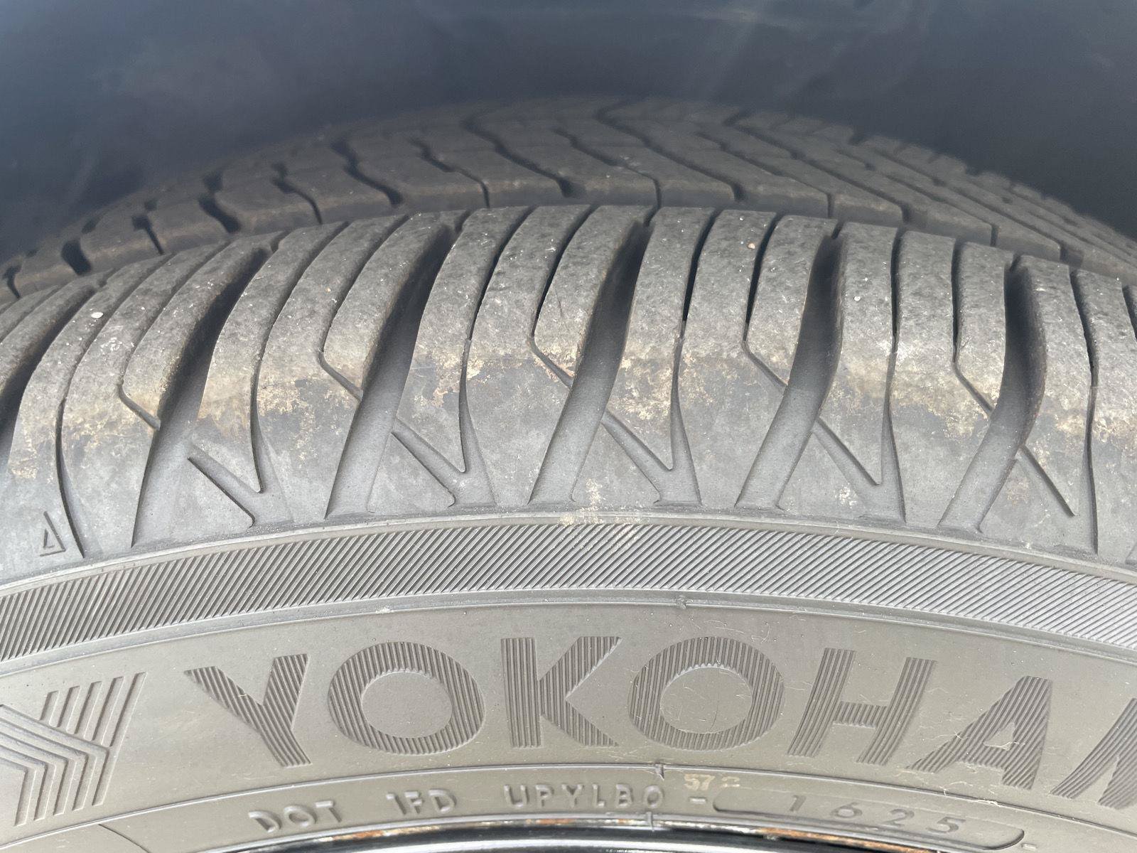 Used 2015 Subaru Legacy 2.5i AWD/4WD image 26