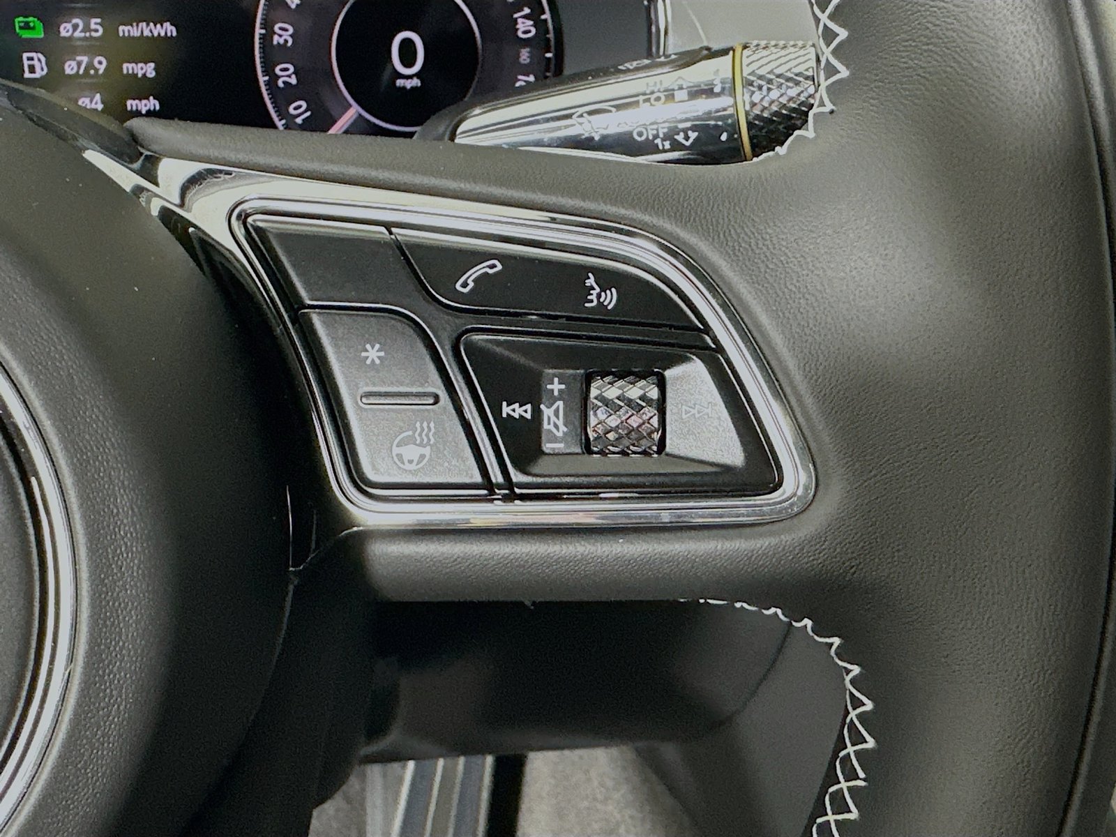 New 2026 Bentley Flying Spur V8 AWD/4WD image 21