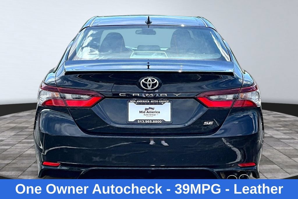 Used 2023 Toyota Camry SE FWD image 4