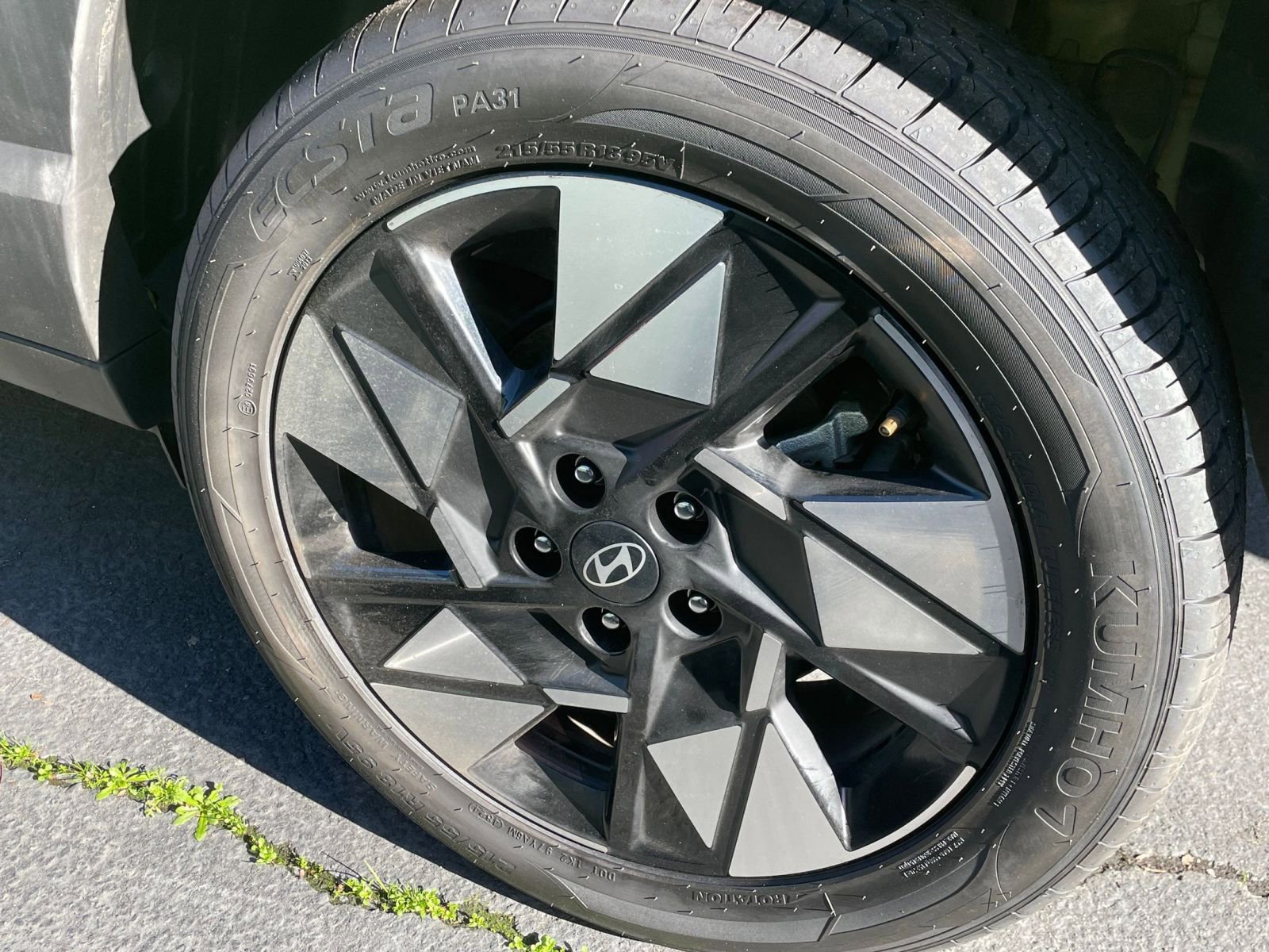 Used 2025 Hyundai Kona SEL image 30