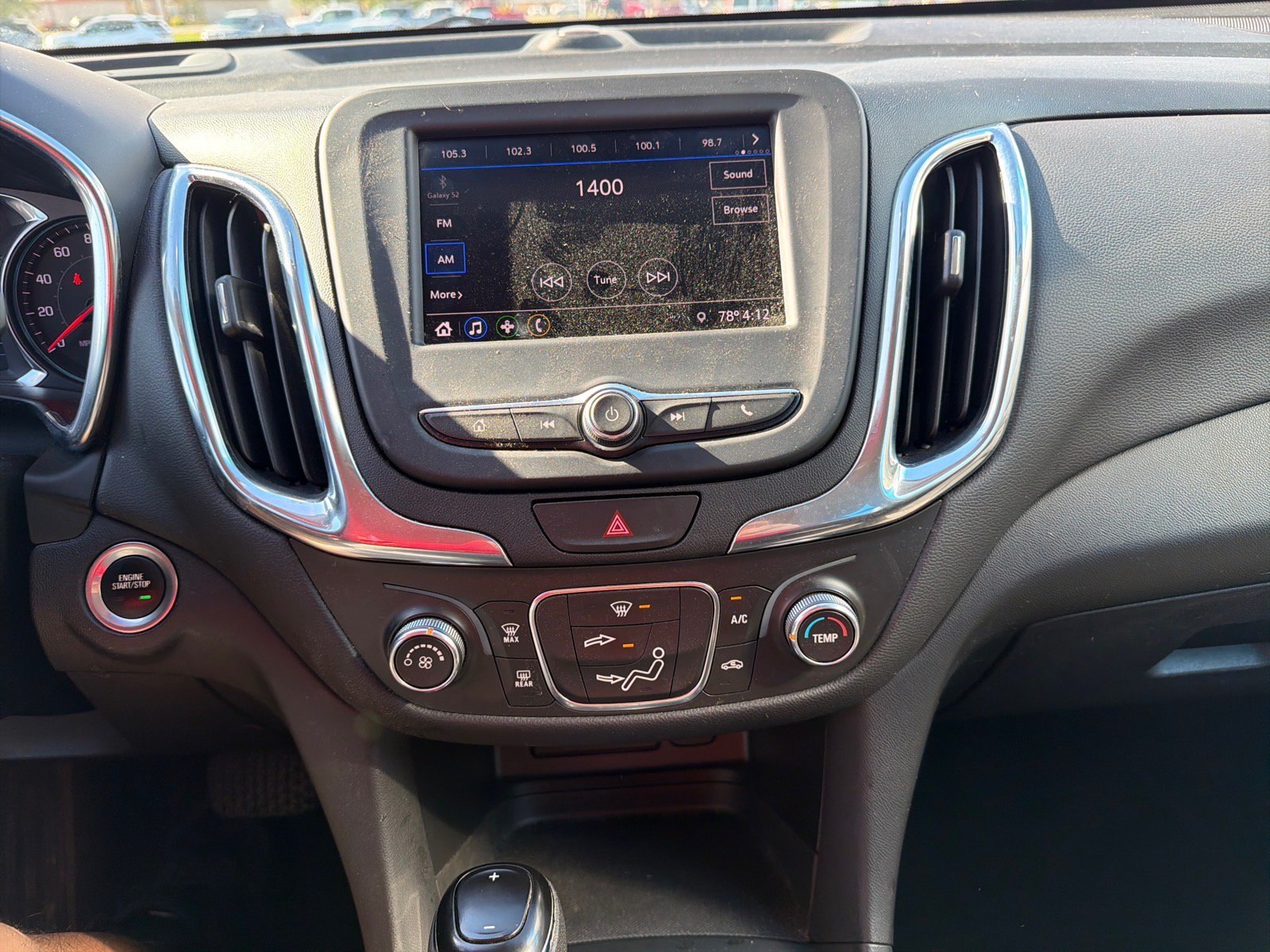 Used 2021 Chevrolet Equinox LT w/ LPO, Cargo Package AWD/4WD image 11