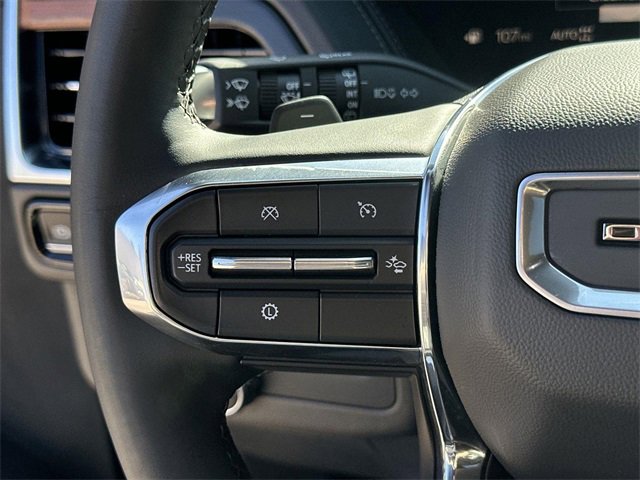 Used 2025 GMC Yukon XL Denali image 35