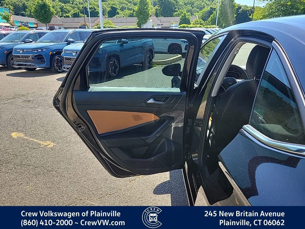 Certified 2024 Volkswagen Jetta SEL FWD image 47