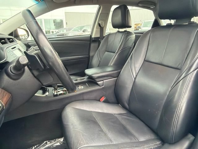 Used 2015 Toyota Avalon XLE Touring FWD image 15