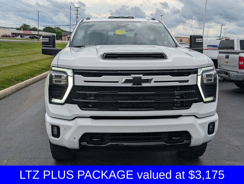Used 2024 Chevrolet Silverado 2500 LTZ w/ LTZ Plus Package AWD/4WD image 2