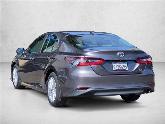 Used 2022 Toyota Camry LE w/ Convenience Package FWD image 8