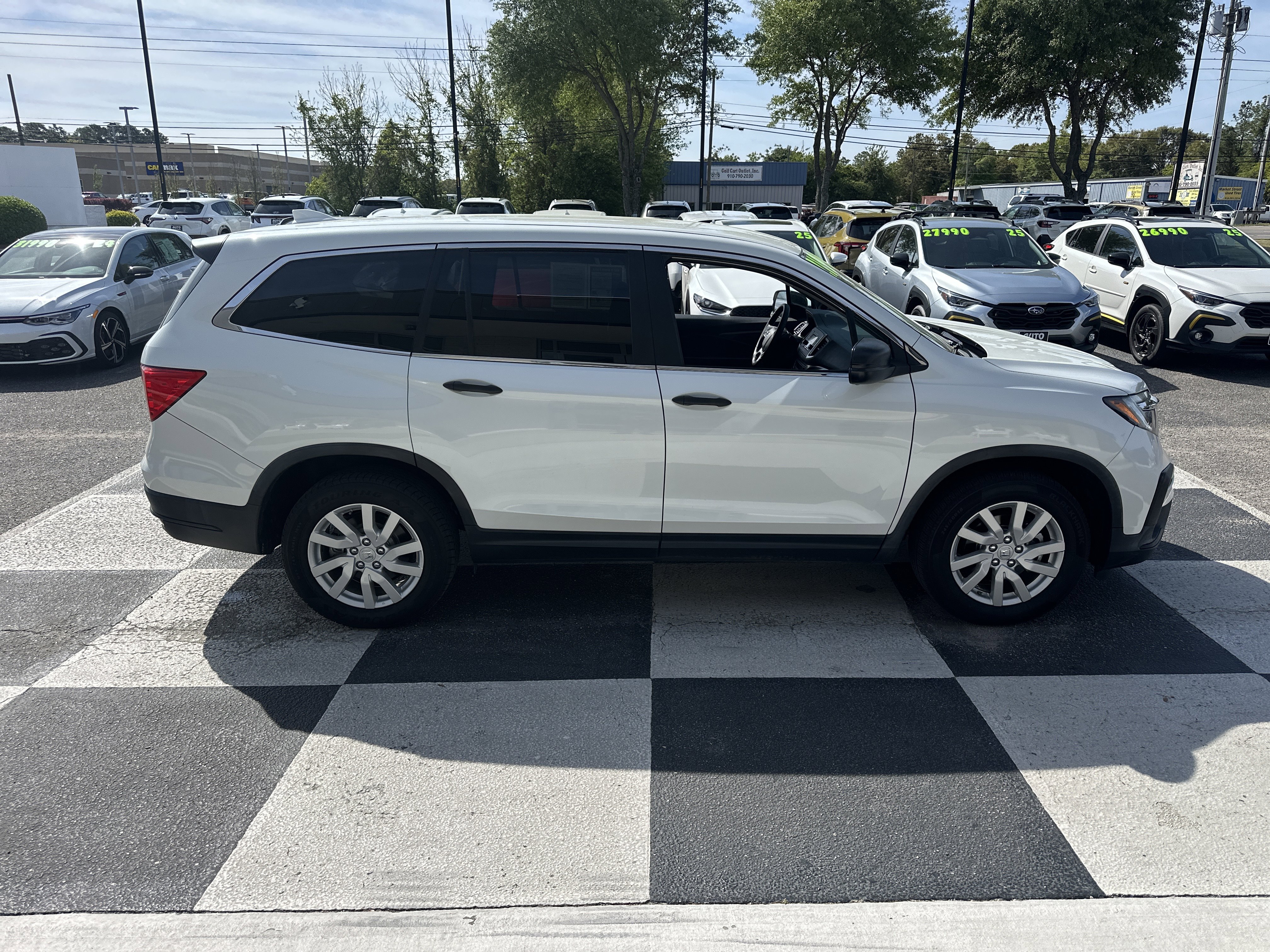Used 2020 Honda Pilot LX image 3
