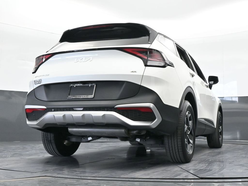 Used 2023 Kia Sportage LX image 57
