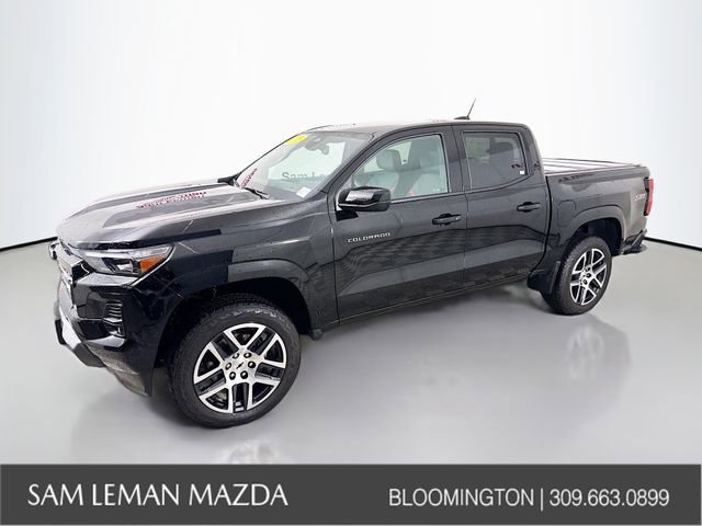 Used 2023 Chevrolet Colorado Z71 w/ Z71 Convenience Package 2 image 3