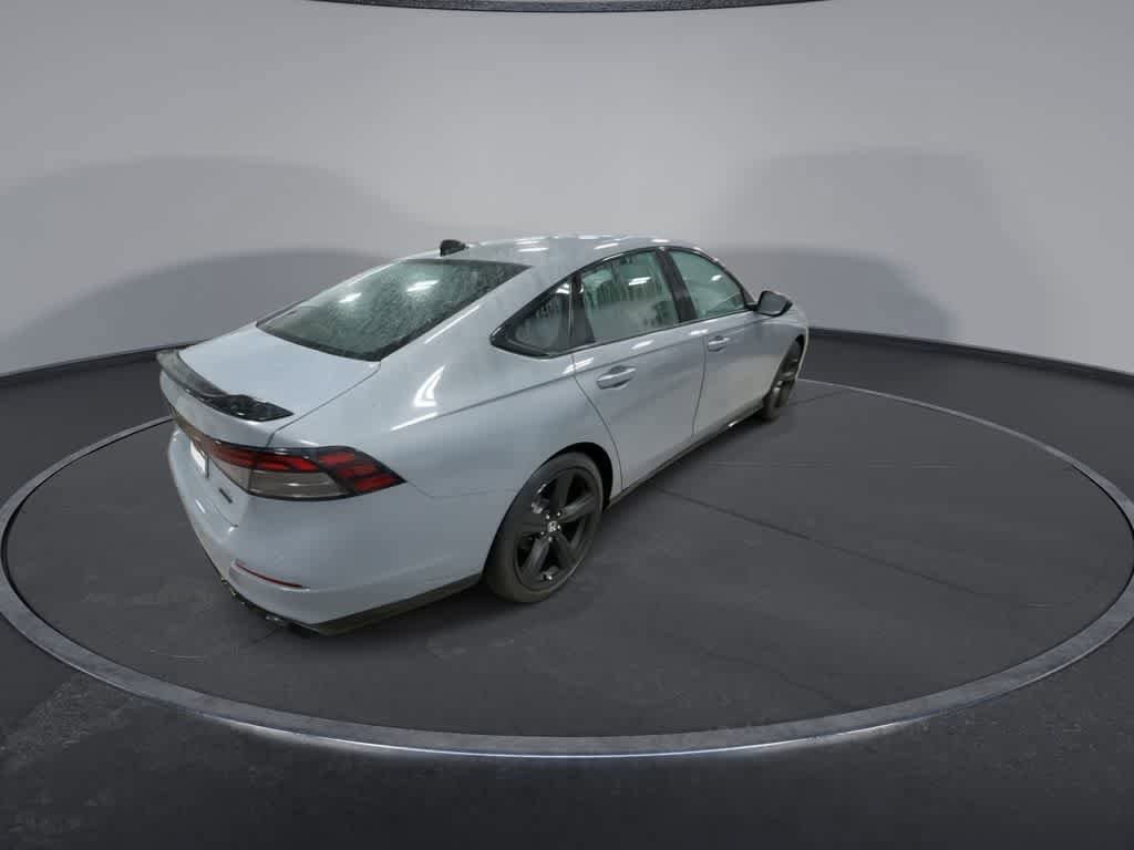 Used 2023 Honda Accord Sport image 8