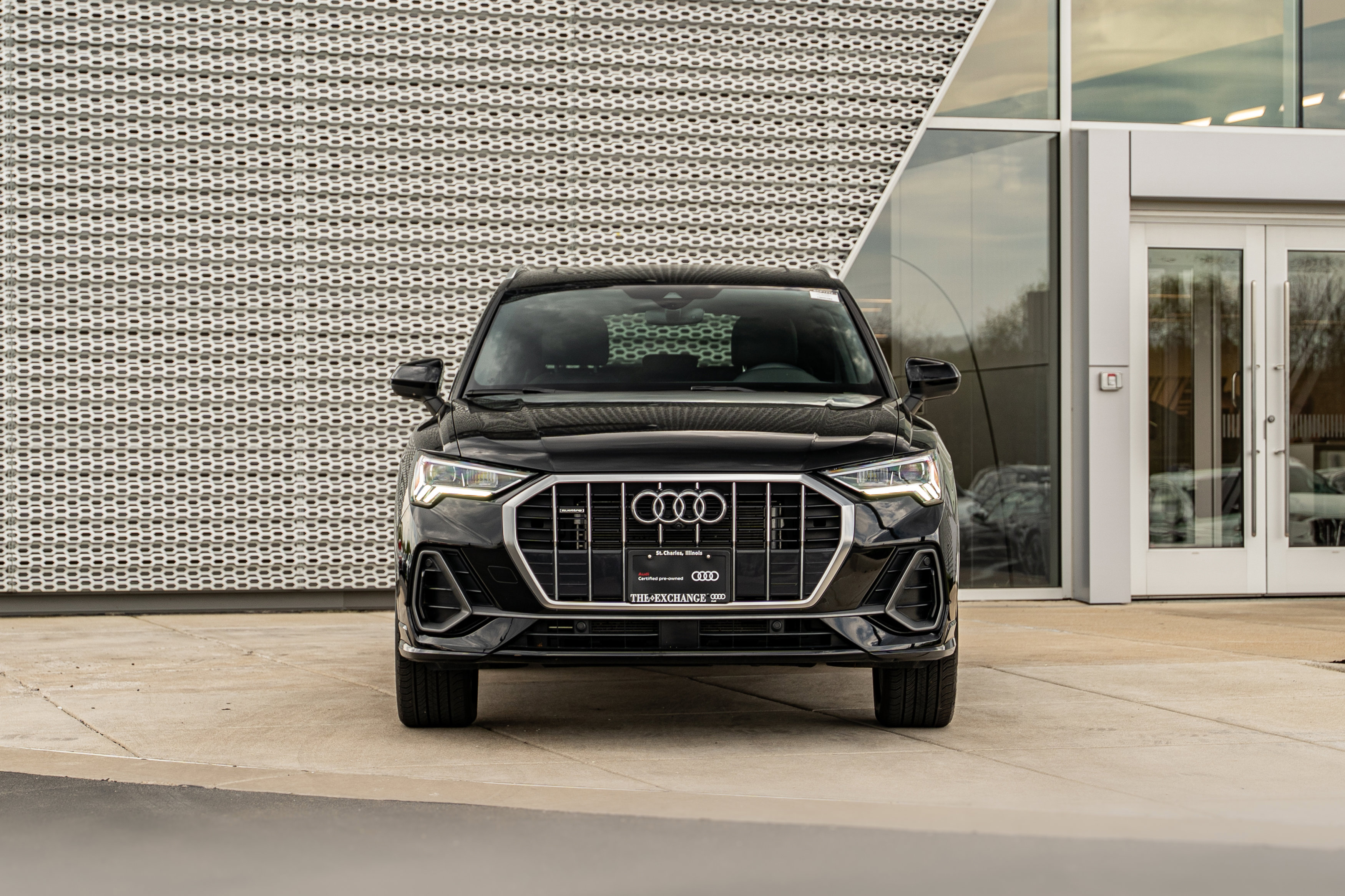 Certified 2023 Audi Q3 2.0T Premium Plus AWD/4WD image 32