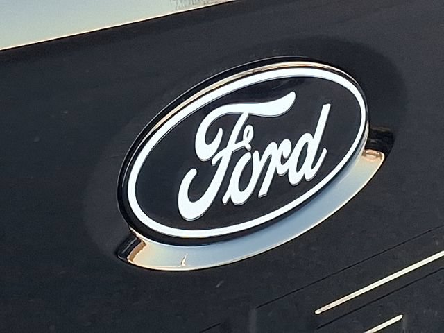 Used 2024 Ford F150 XLT w/ Equipment Group 303A High AWD/4WD image 10