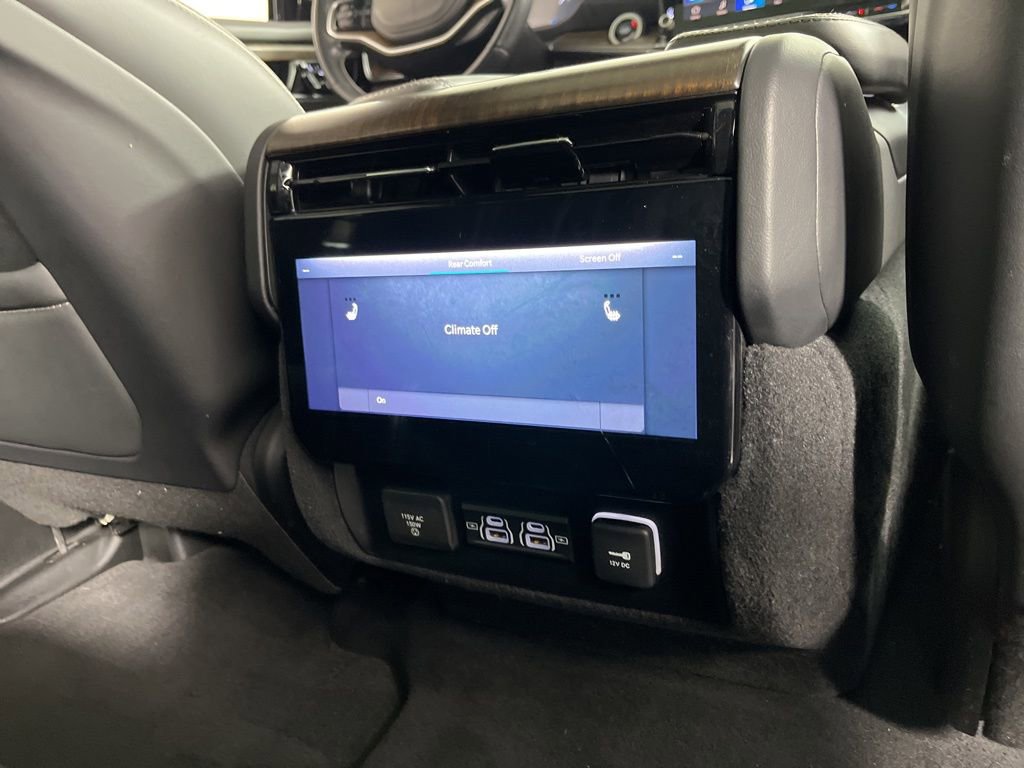 Used 2023 Jeep Grand Wagoneer Series II w/ Flexible Seating Group image 10