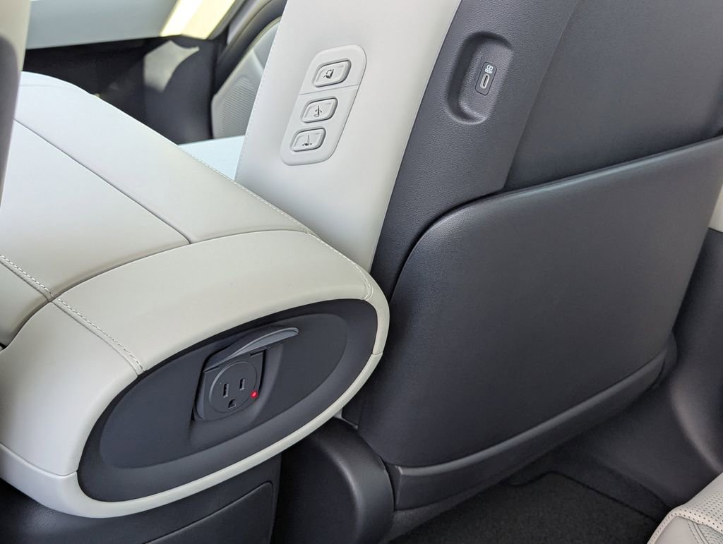 New 2026 Hyundai Palisade Calligraphy image 18