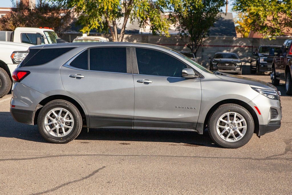 Used 2023 Chevrolet Equinox LT image 4