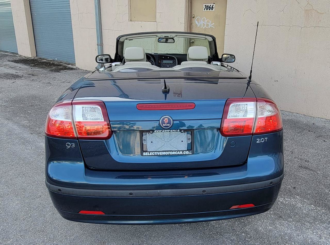 Used 2004 Saab 9-3 Aero FWD image 28