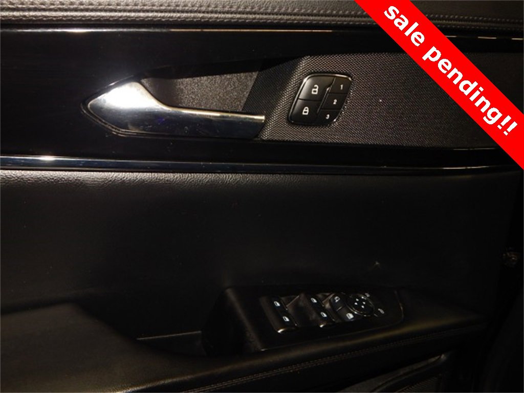 Used 2023 Lincoln Nautilus AWD w/ Premium Package image 14