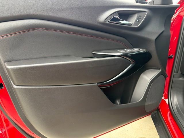 New 2026 Chevrolet Trax RS w/ Sunroof Package FWD image 12