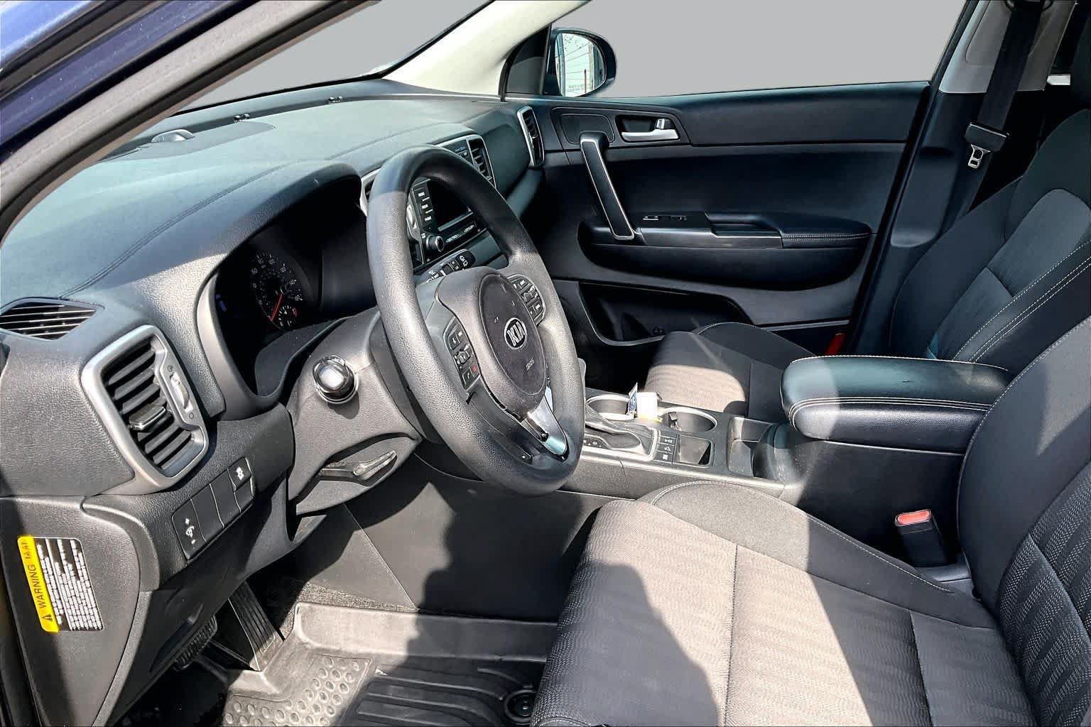 Used 2017 Kia Sportage LX AWD/4WD image 18