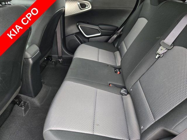 Certified 2025 Kia Soul LX w/ LX Technology Package FWD image 30