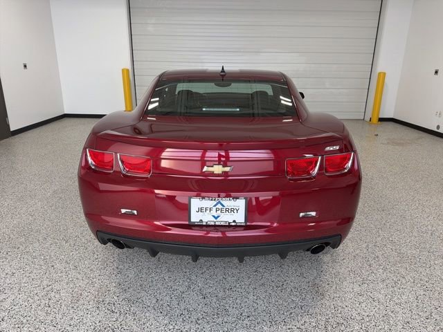 Used 2010 Chevrolet Camaro SS w/ RS Package RWD image 4