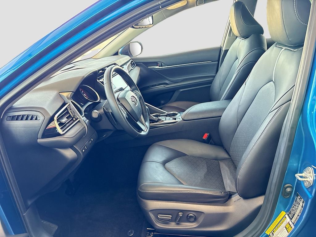 Certified 2018 Toyota Camry XSE FWD image 18