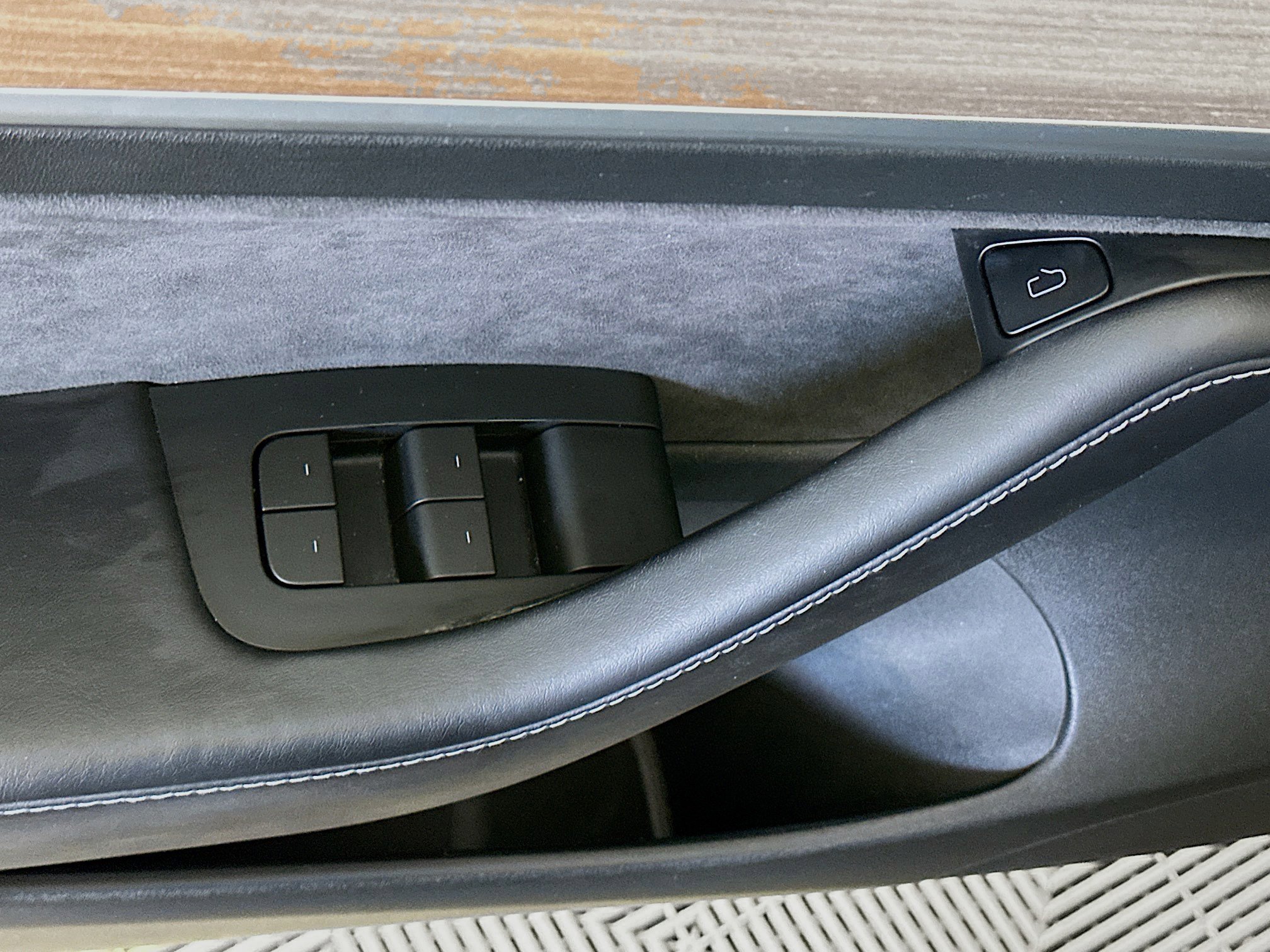 Used 2023 Tesla Model 3 Standard Range RWD image 15