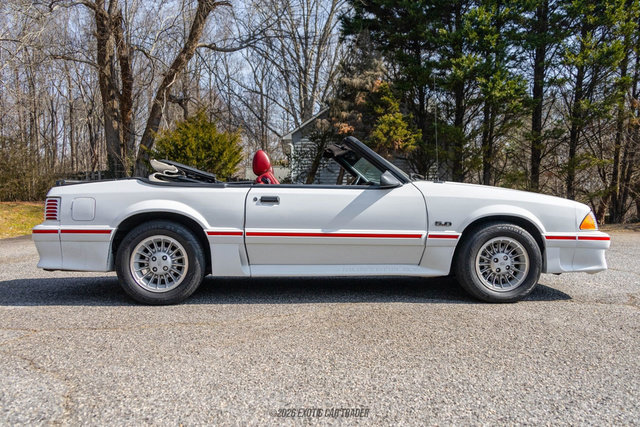 Used 1987 Ford Mustang GT image 9