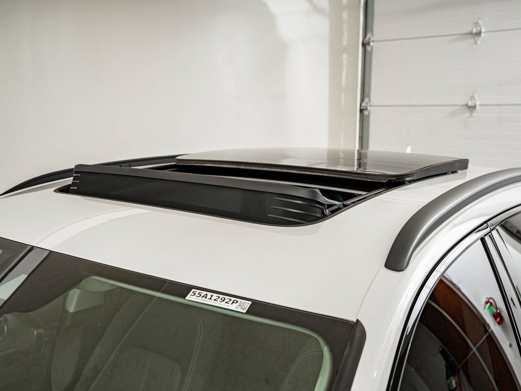 Used 2021 Audi e-tron Premium Plus w/ Premium Plus Package image 14