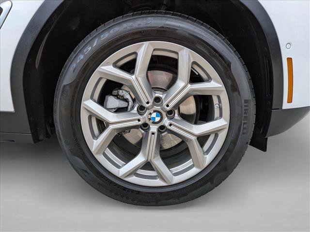 Used 2025 BMW X4 xDrive30i image 24