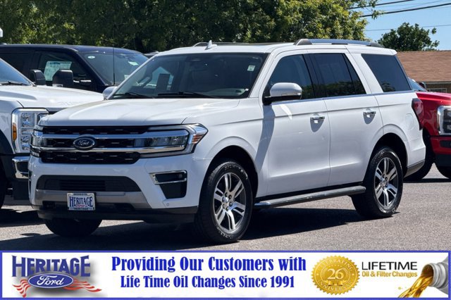 Used 2023 Ford Expedition Limited AWD/4WD image 8