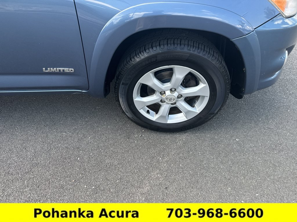 Used 2012 Toyota RAV4 Limited w/ Navigation Value Pkg AWD/4WD image 32