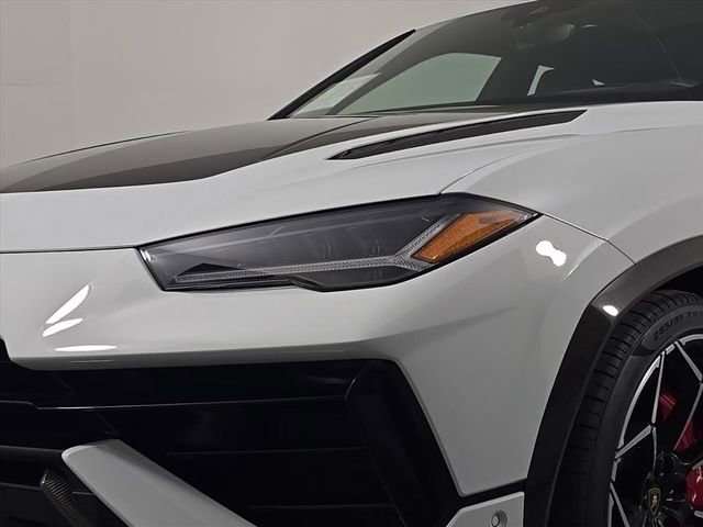 Used 2024 Lamborghini Urus Performante image 12