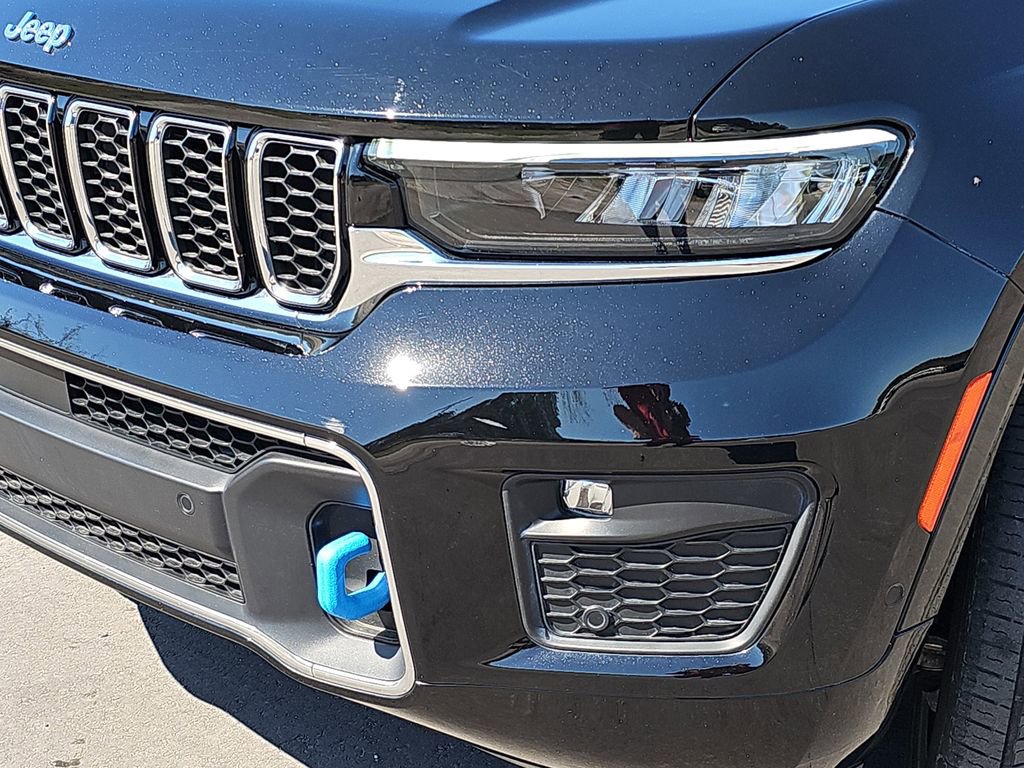 Used 2022 Jeep Grand Cherokee Overland w/ Luxury Tech Group IV image 35