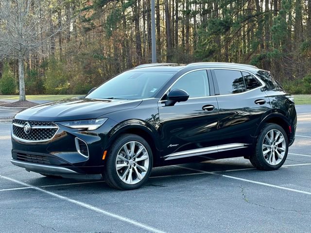 Used 2023 Buick Envision Avenir image 2